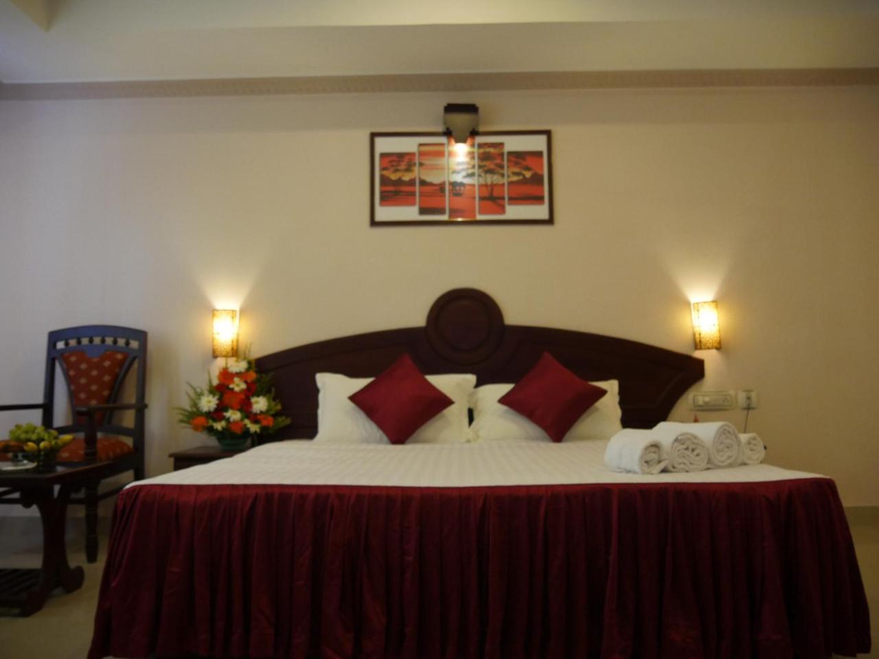 Karthika Residency Hotel Kilimanur Exterior foto